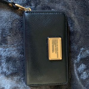 Marc Jacobs wristlet